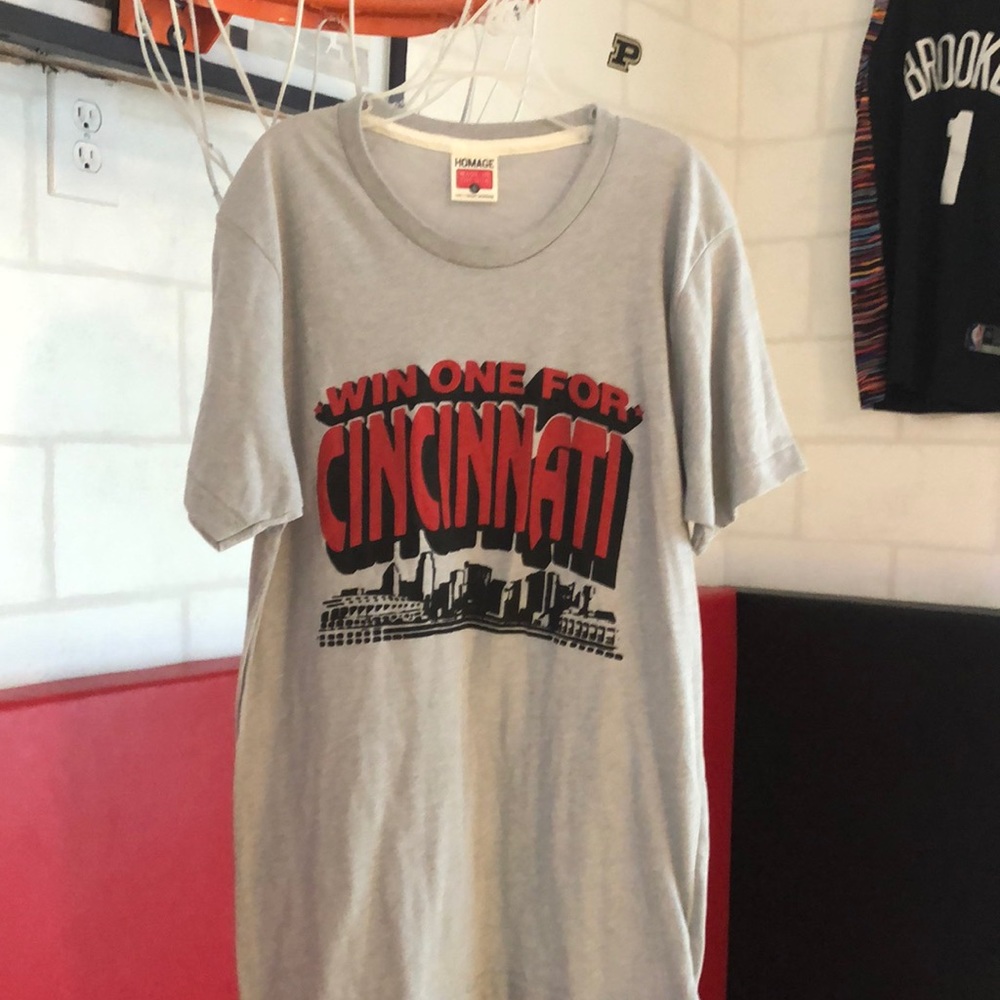 Homage tee size small
